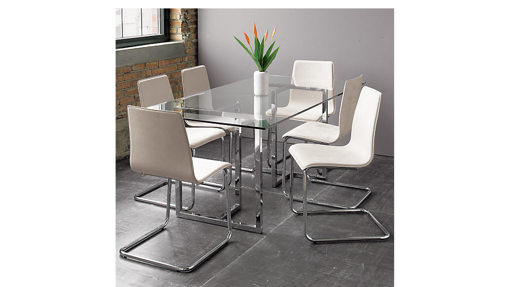 Silverado dining tablenwith 6 chair's